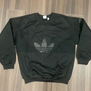 Adidas Sweatshirt